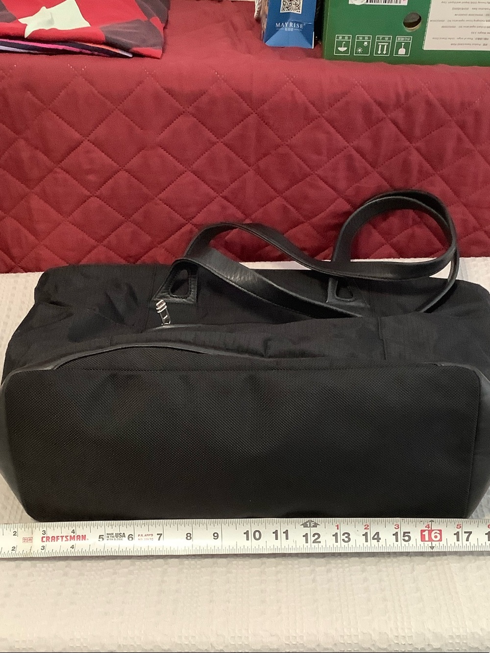 Tumi Black Nylon Tote with Leather Handles - Picture 4 of 13